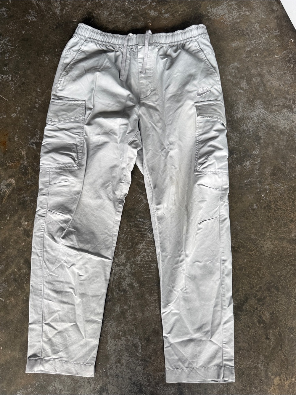 Nike Men’s Light Gray Cargo Pants